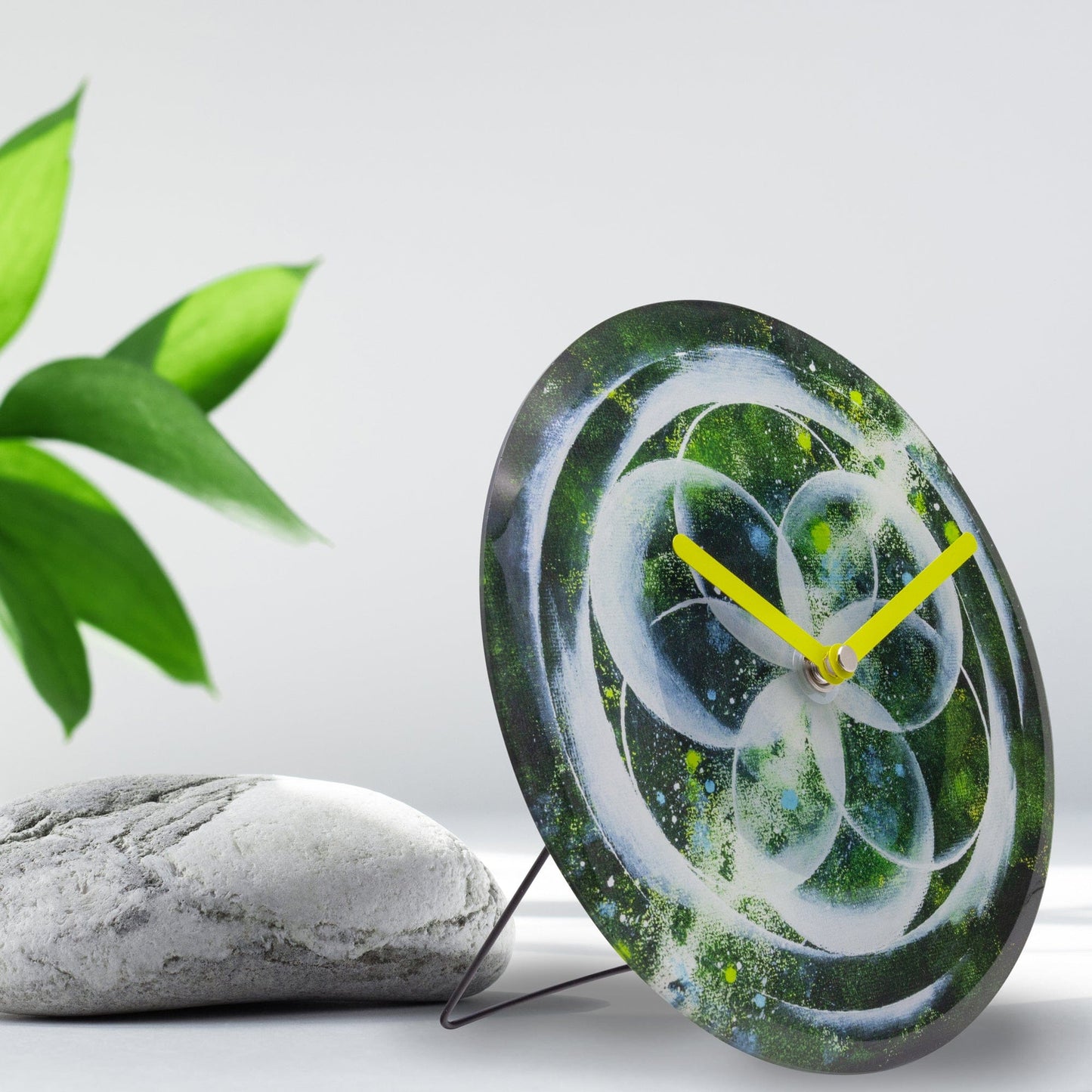 Table/Wall clock 20cm - Silent - Green - Tempered Glass - "Cosmo Table"