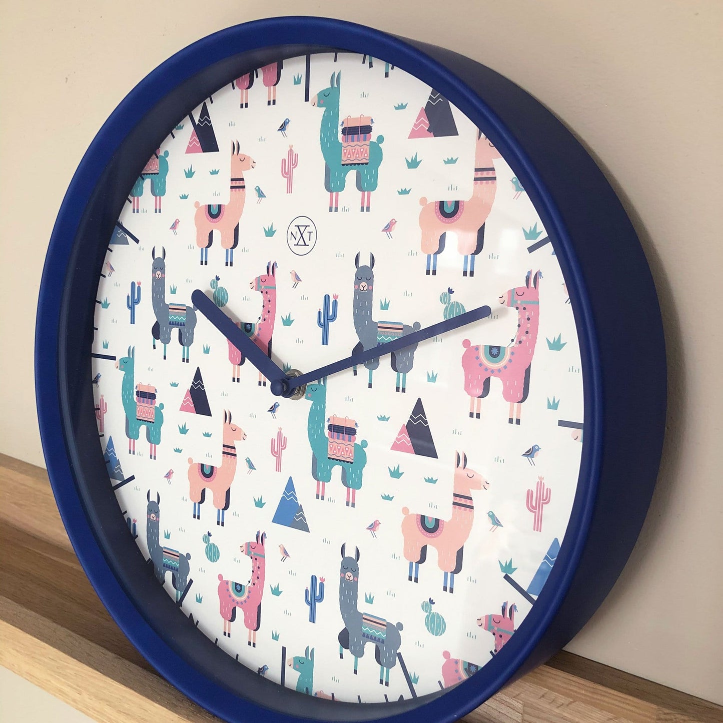 Wall clock - 30 cm - Plastic - 'Alpaca'
