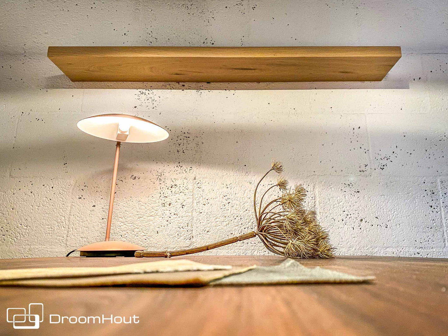 Houten wandplank  (facet rand, ronde hoek)