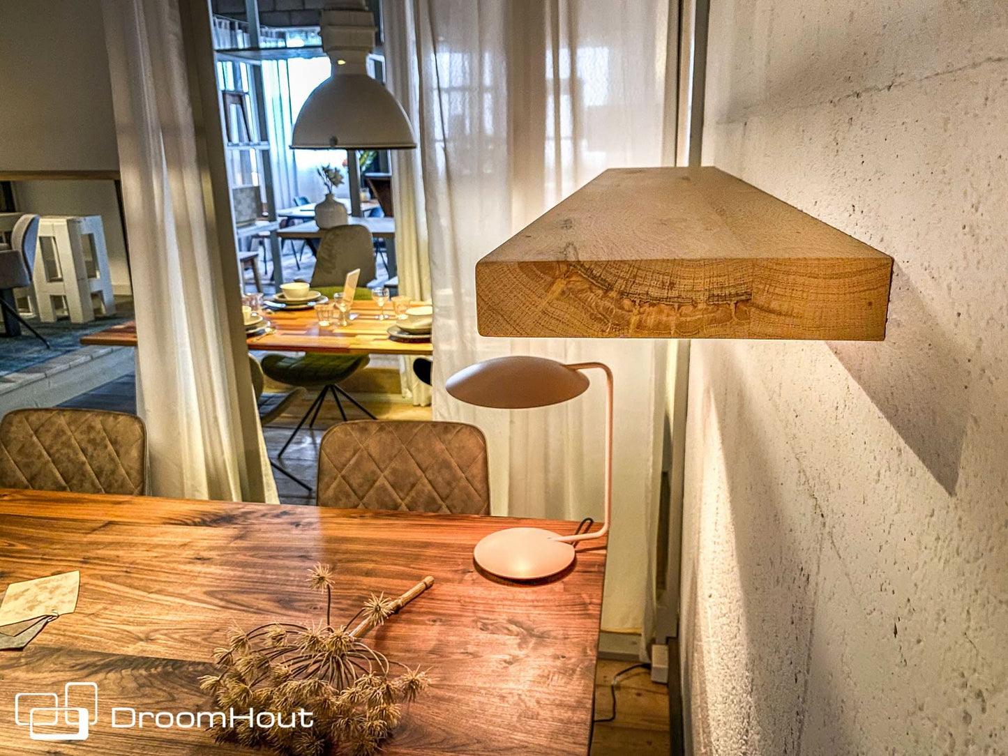 Houten wandplank  (facet rand, ronde hoek)