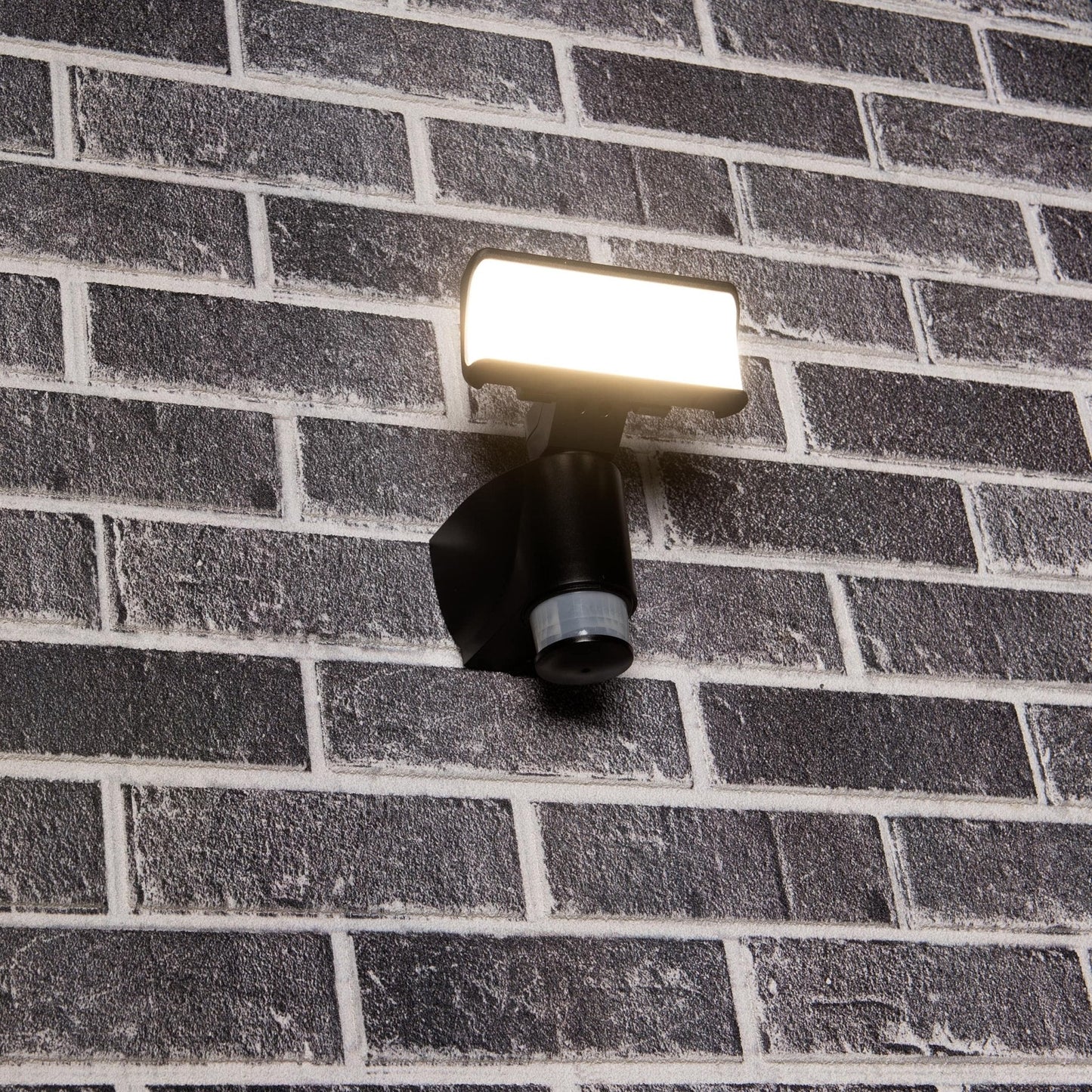 LED's Light LED Schijnwerper met Sensor - Automatische bewegingsvolging - Zwart