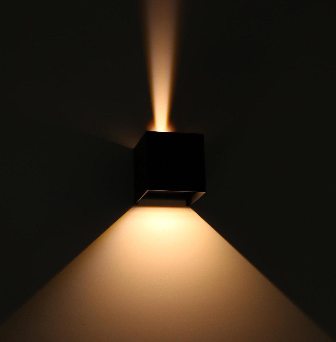 LED's Light Kubus LED Wandlamp buiten - 2 lichts - Dimbaar en instelbare lichtkleur - IP65 Waterdicht - Zwart