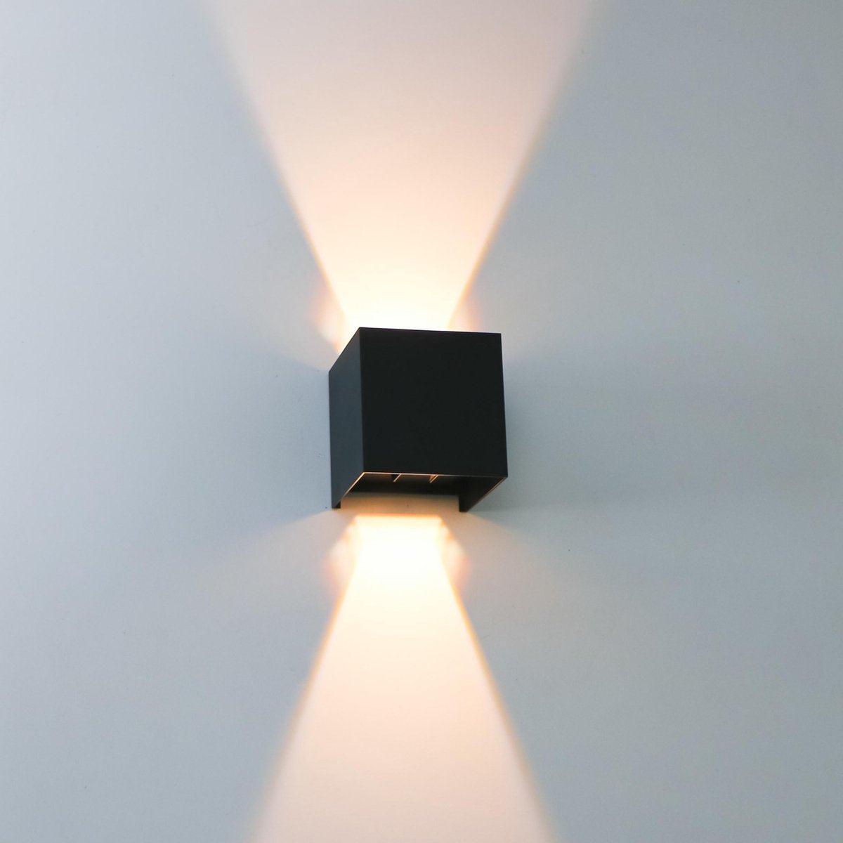LED's Light Kubus LED Wandlamp buiten - 2 lichts - Dimbaar en instelbare lichtkleur - IP65 Waterdicht - Zwart
