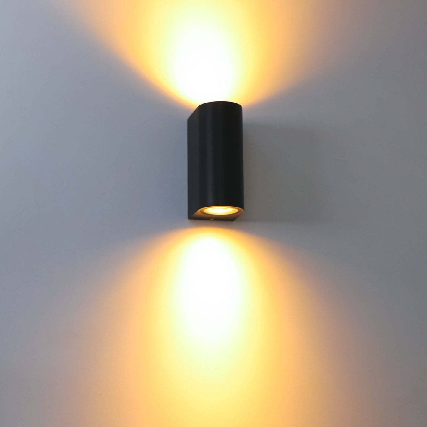 LED's Light LED Wandlamp buiten - Cilinder met 2 x GU10 fitting - Model Sapri - IP44 - Zwart