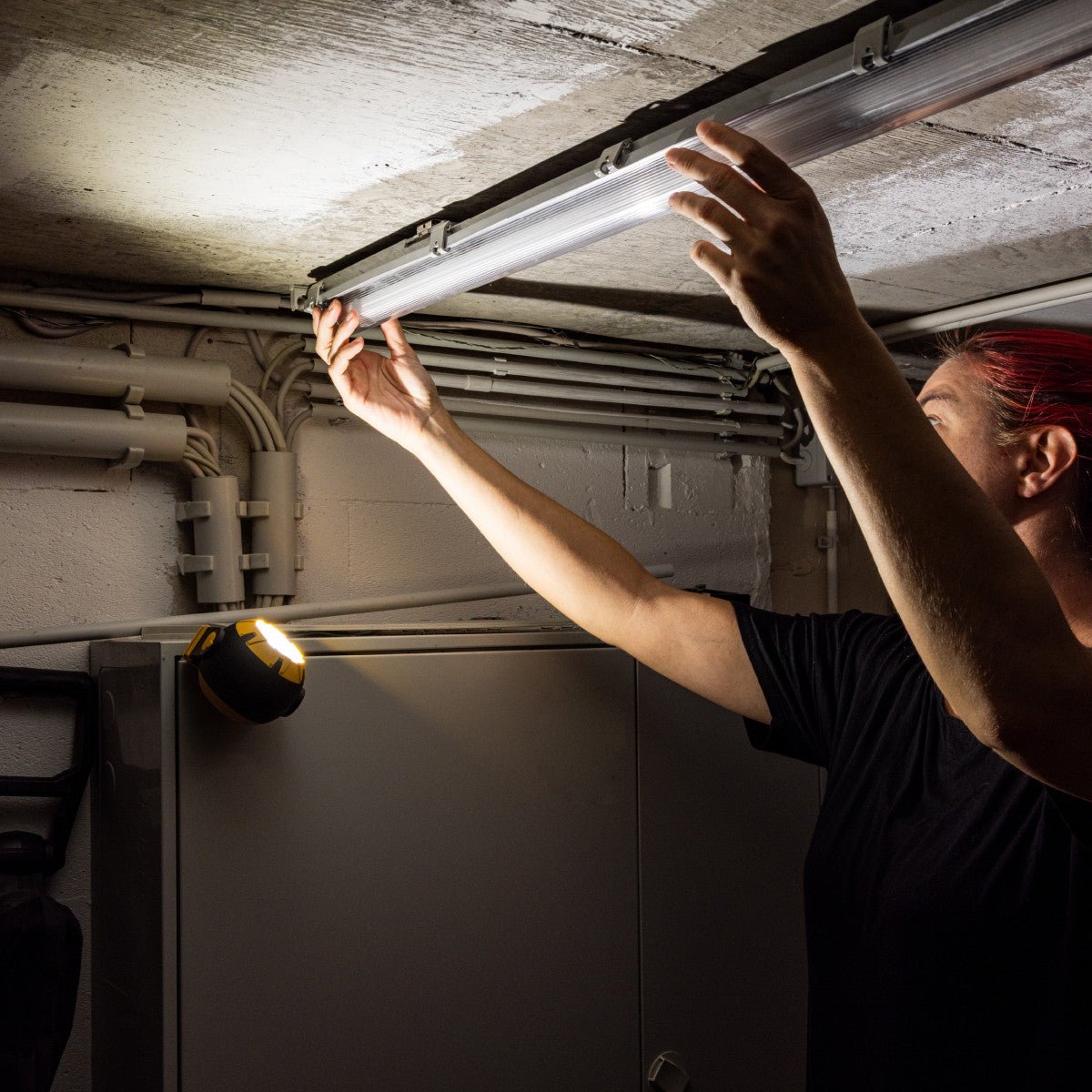 LED's Work Oplaadbare LED Looplamp – Krachtige Draadloze 800 Lumen Werk- & Noodlamp