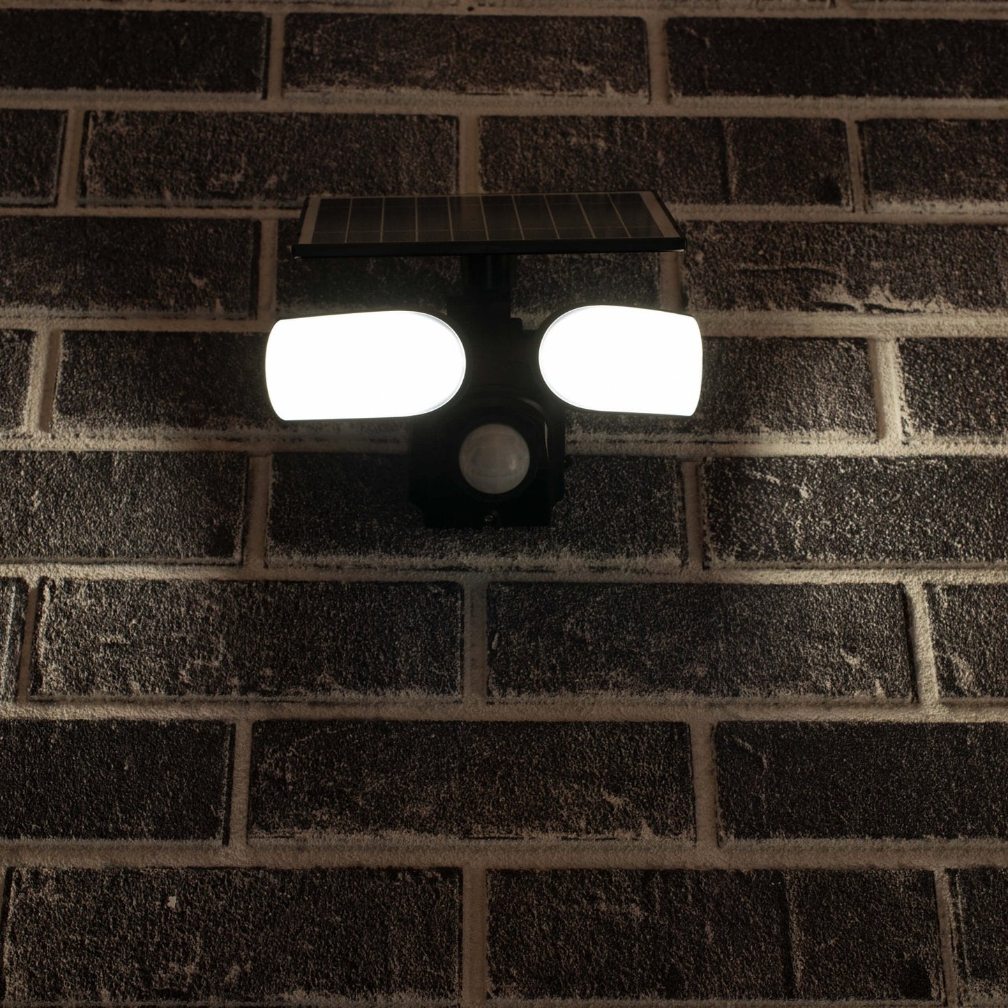 LED's Light Solar LED Buitenlamp met Bewegingssensor - 2 lichts - Automatisch aan/uit - Afneembaar paneel - Zwart