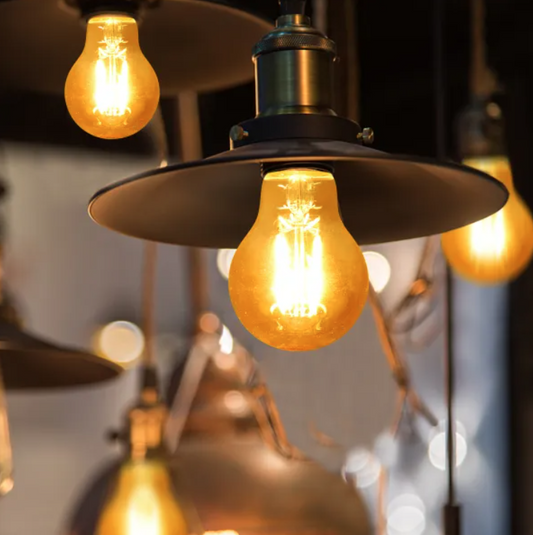 Gloeilamp E27 2 stuks | 8W=65W warmwit | 2200K - amber glas