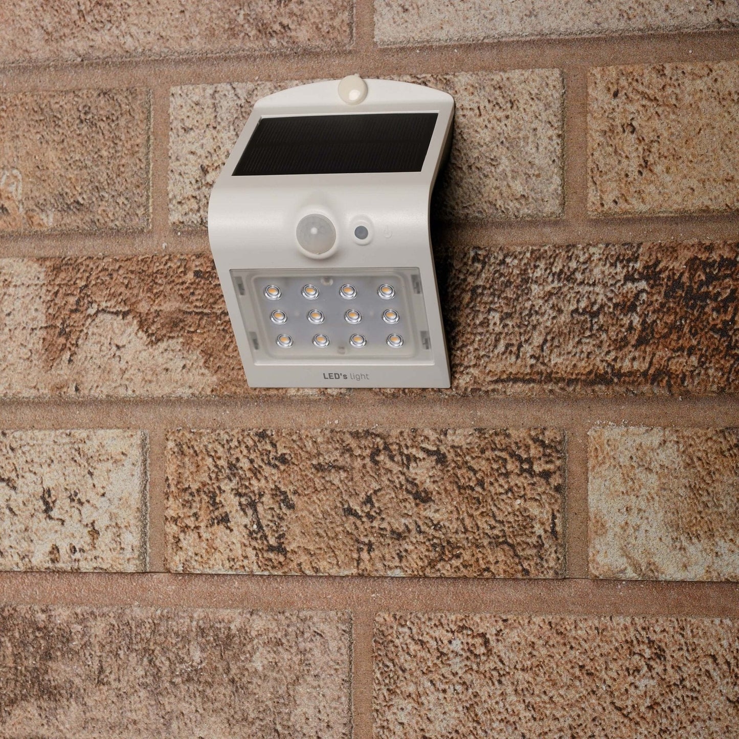 LED's Light Solar LED Wandlamp met Bewegingssensor 220 - 3 lichtstanden - Automatisch aan/uit - Wit